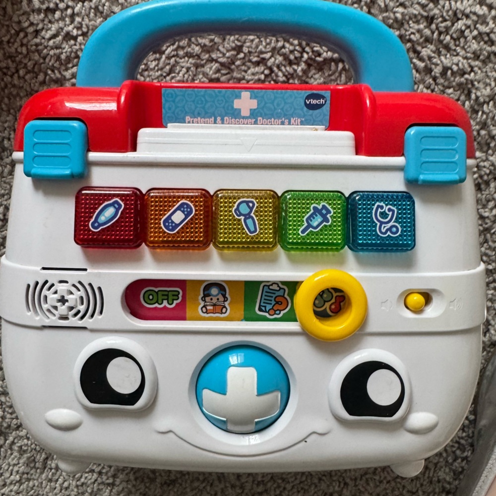 Vtech Doctor Bag Interactive Doctor's Kit with Lights and Sounds (just bag EUC!)